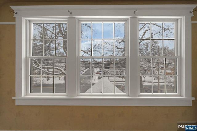 314 Knickerbocker Road, Tenafly, NJ 07670