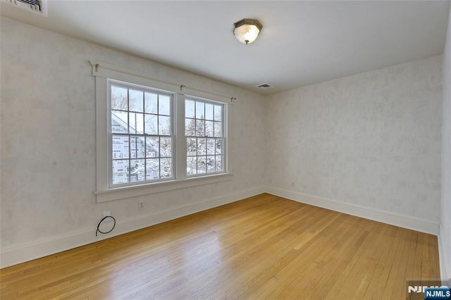 314 Knickerbocker Road, Tenafly, NJ 07670