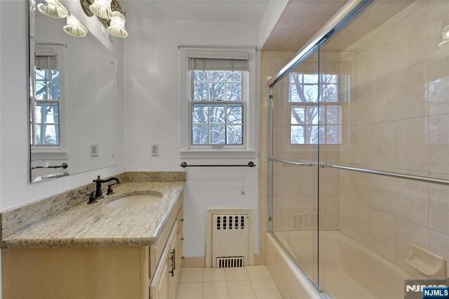 314 Knickerbocker Road, Tenafly, NJ 07670