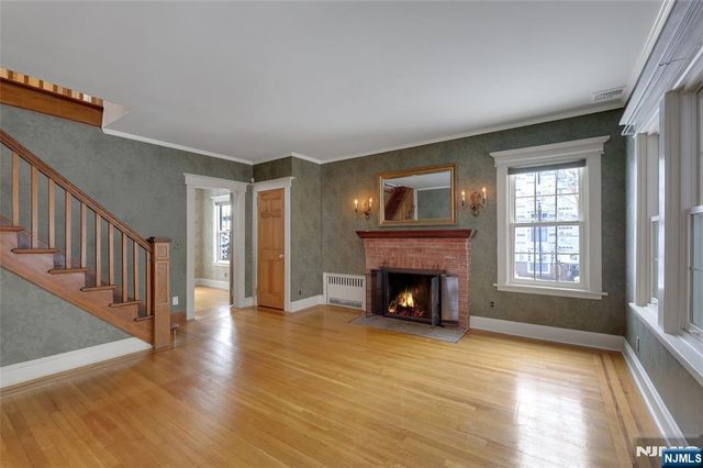 314 Knickerbocker Road, Tenafly, NJ 07670