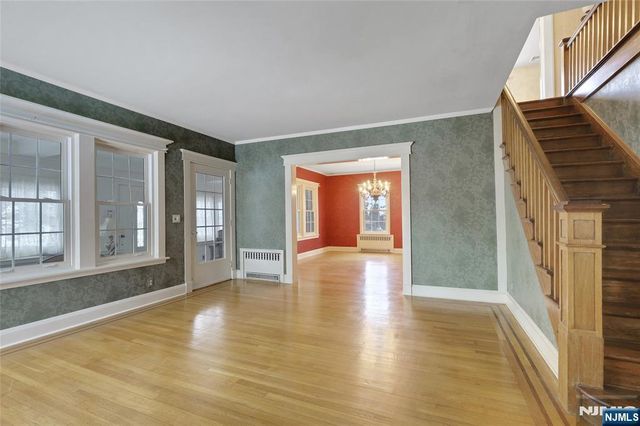 314 Knickerbocker Road, Tenafly, NJ 07670