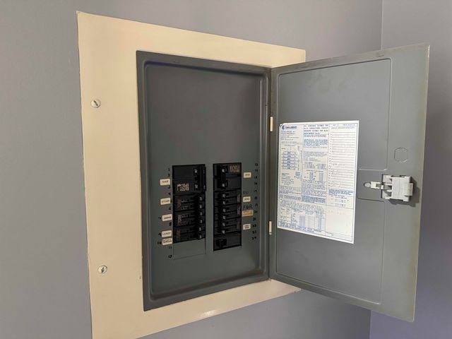 105 Fieldbrook, Enterprise, AL 36330