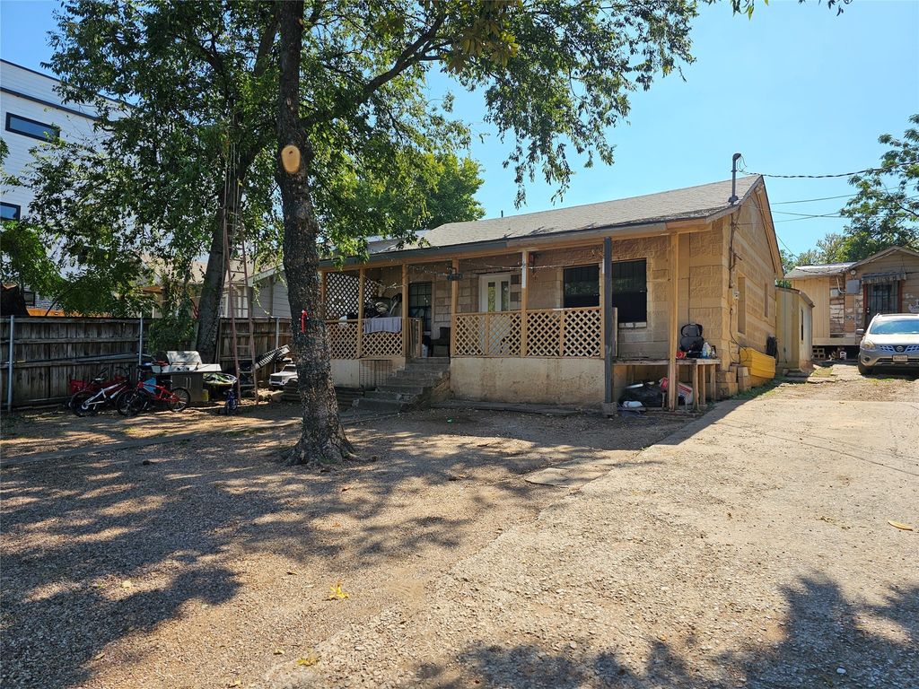 1908 Pollard Street, Dallas, TX 75208