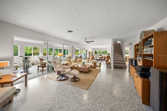 1820 STANFORD LANE, Sarasota, FL 34231