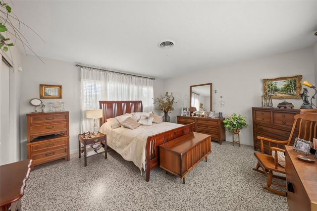 1820 STANFORD LANE, Sarasota, FL 34231