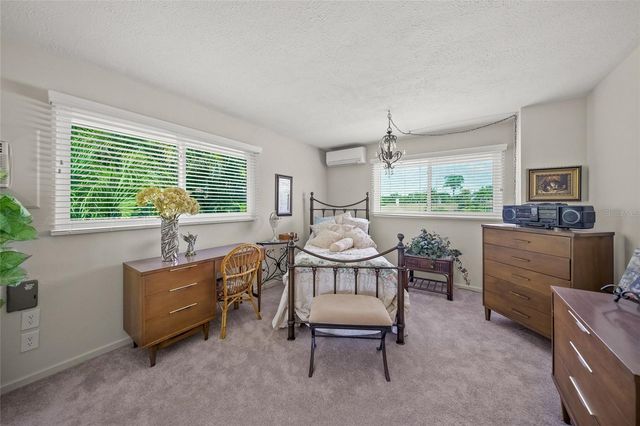 1820 STANFORD LANE, Sarasota, FL 34231