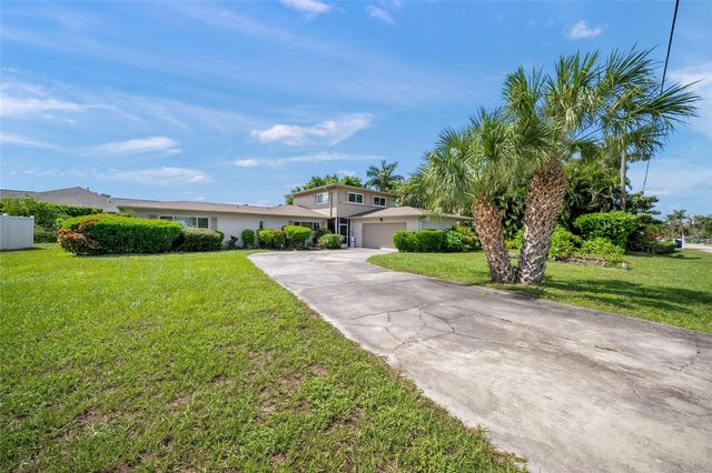 1820 STANFORD LANE, Sarasota, FL 34231