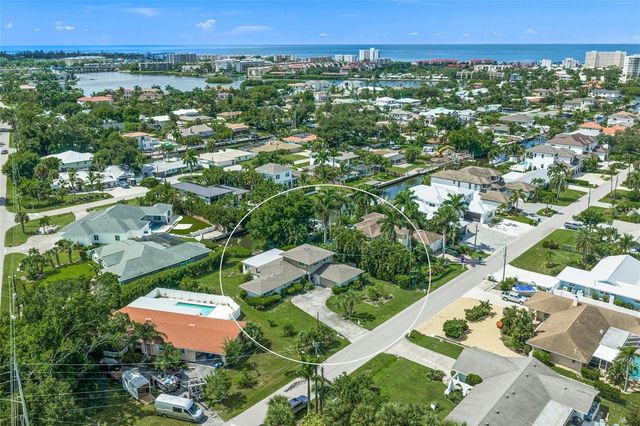1820 STANFORD LANE, Sarasota, FL 34231