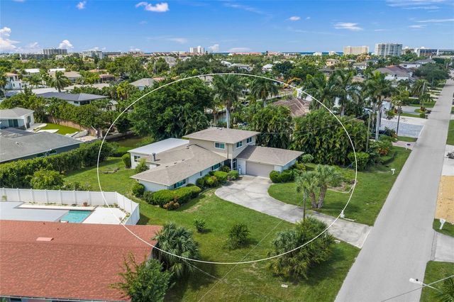 1820 STANFORD LANE, Sarasota, FL 34231