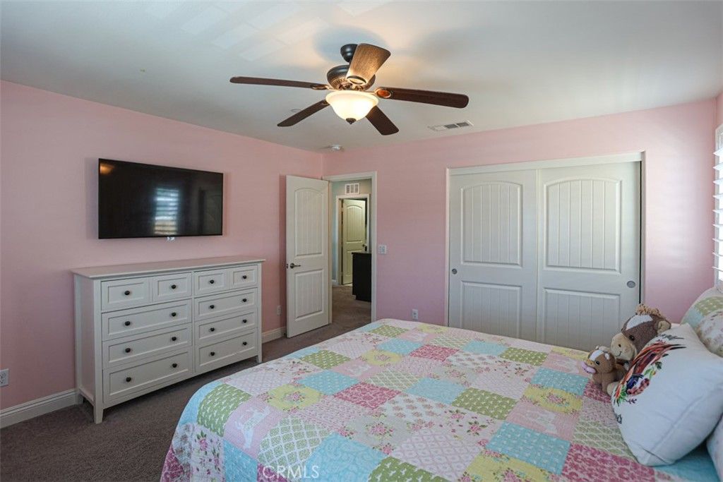 Image 26 of property listing at 5424 Daytime Avenue, Fontana, CA 92336