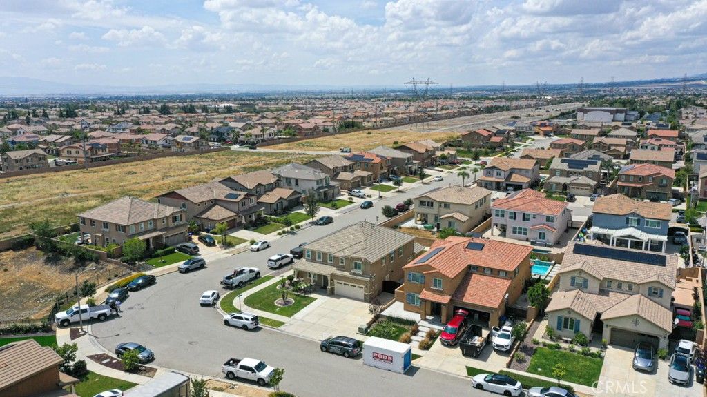 Image 33 of property listing at 5424 Daytime Avenue, Fontana, CA 92336