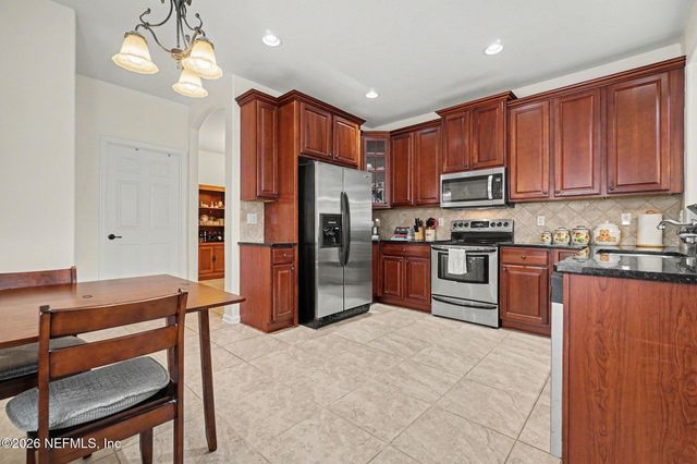 3096 COVENANT COVE Drive, Jacksonville, FL 32224