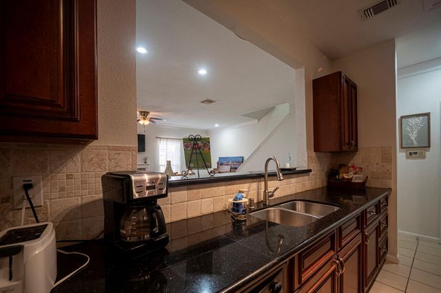 3224 Holly Hall Street 3224, Houston, TX 77054