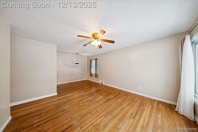 21376 Wendell Street, Clinton Township, MI 48036