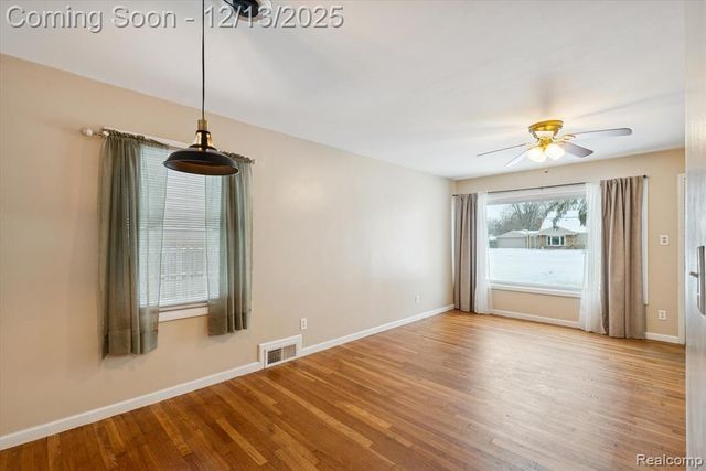 21376 Wendell Street, Clinton Township, MI 48036