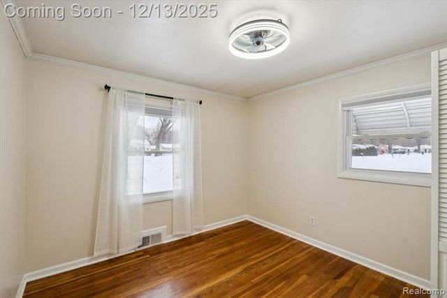 21376 Wendell Street, Clinton Township, MI 48036