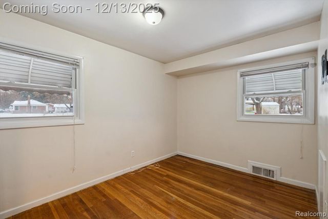 21376 Wendell Street, Clinton Township, MI 48036