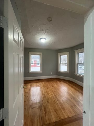 62 Moraine St 1, Brockton, MA 02301