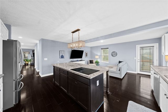 603 Oak Tree Ct, Bridgeville, PA 15017