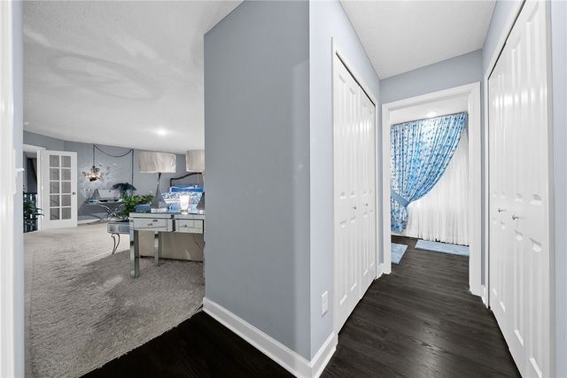603 Oak Tree Ct, Bridgeville, PA 15017