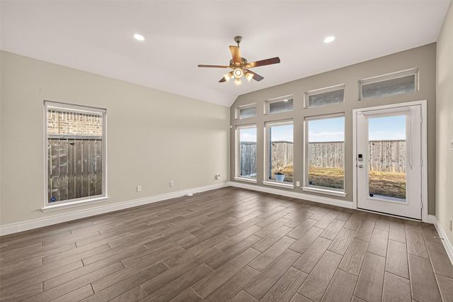 2702 Primrose Bloom Lane, Richmond, TX 77406