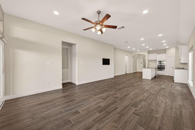 2702 Primrose Bloom Lane, Richmond, TX 77406