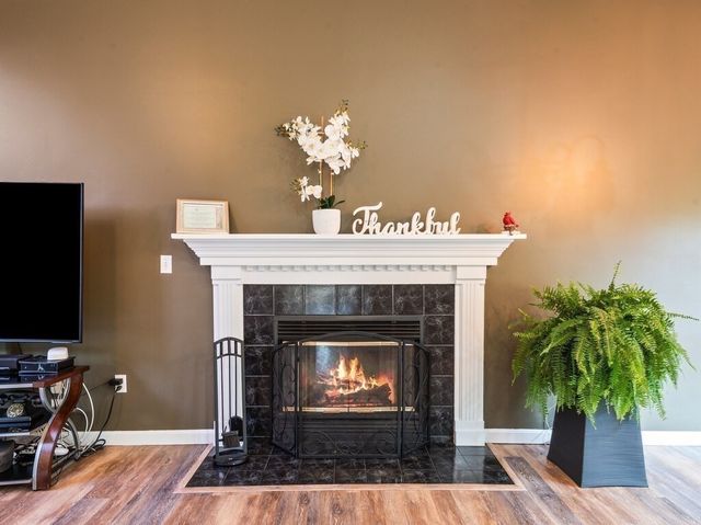 37 Moreland Green Dr, Worcester, MA 01609