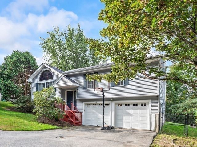 37 Moreland Green Dr, Worcester, MA 01609