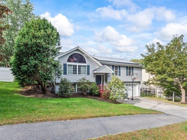 37 Moreland Green Dr, Worcester, MA 01609