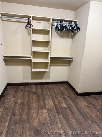 7404 E 83rd Street North, Owasso, OK 74055