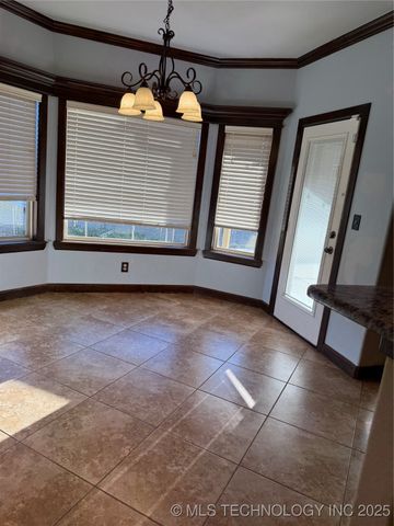 7404 E 83rd Street North, Owasso, OK 74055