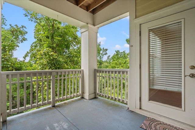 2244 Ashley Crossing Drive 324, Charleston, SC 29414