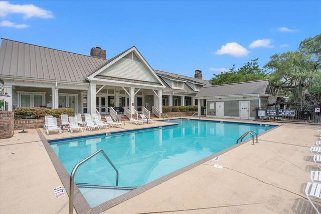 2244 Ashley Crossing Drive 324, Charleston, SC 29414