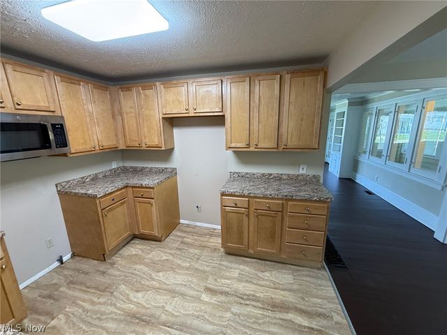 127 E 270th Street, Euclid, OH 44132