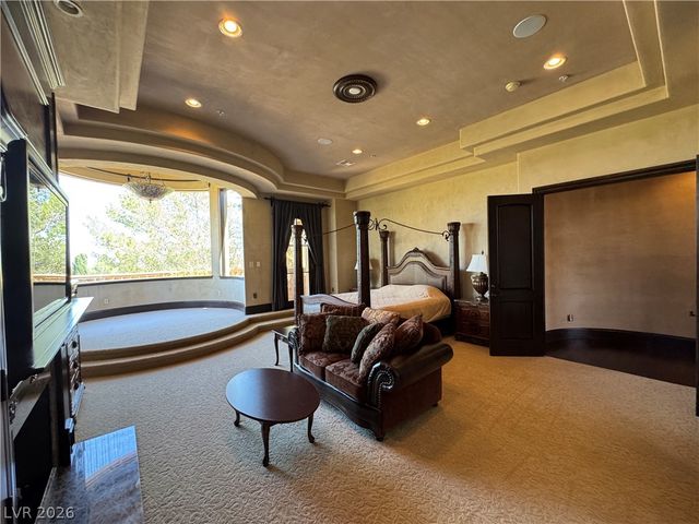 1800 Amarone Way, Henderson, NV 89012