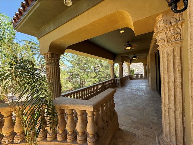 1800 Amarone Way, Henderson, NV 89012