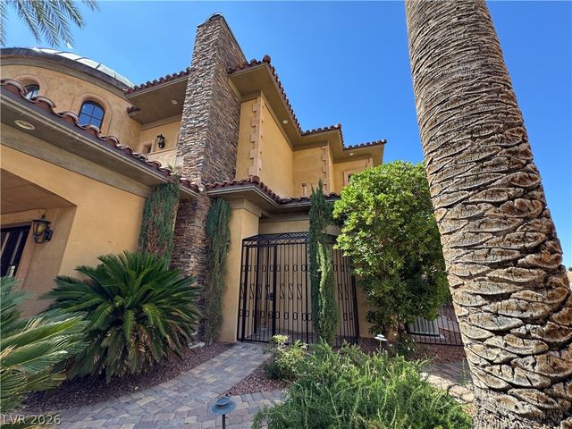 1800 Amarone Way, Henderson, NV 89012