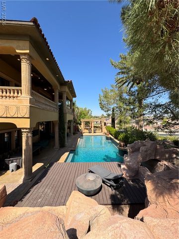 1800 Amarone Way, Henderson, NV 89012