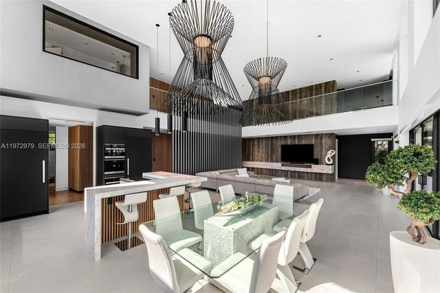 1270 NE 82nd St, Miami, FL 33138