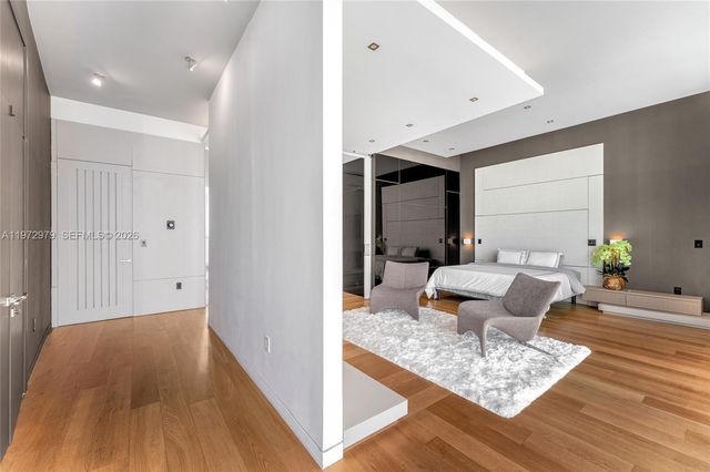 1270 NE 82nd St, Miami, FL 33138