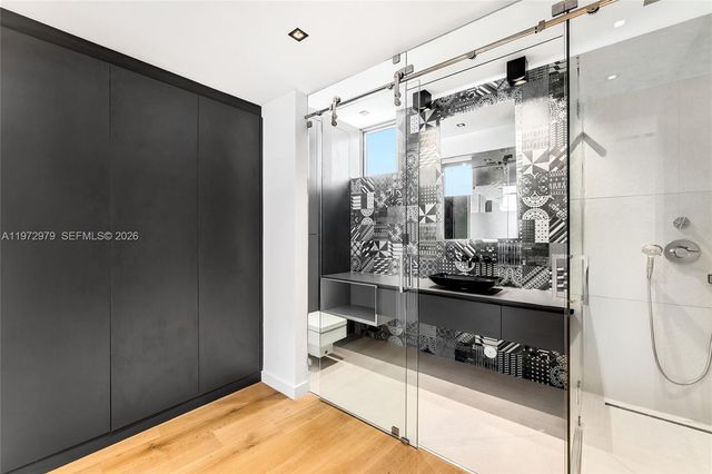 1270 NE 82nd St, Miami, FL 33138