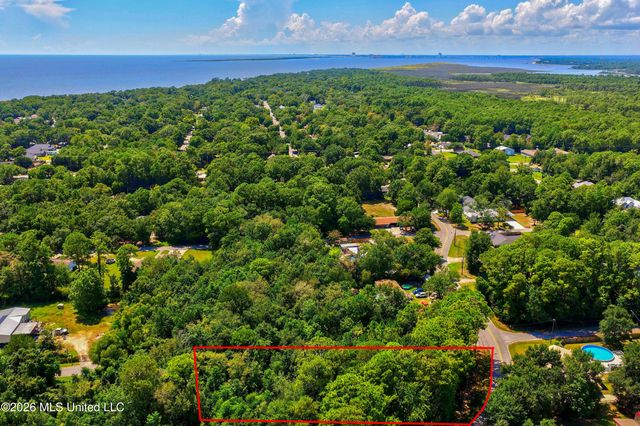 1808 S 8th Street, Ocean Springs, MS 39564