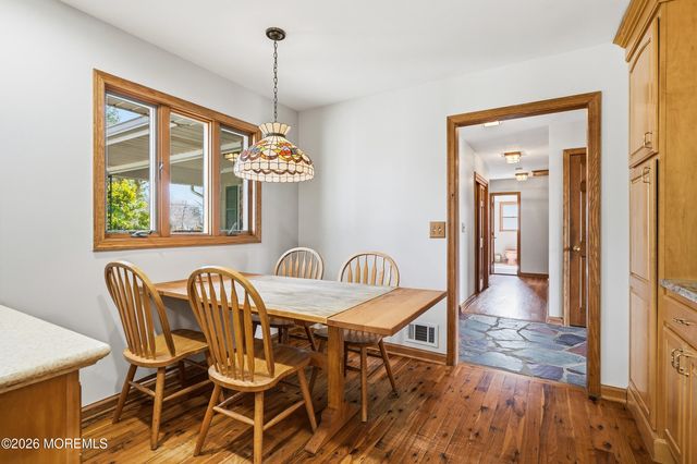 111 Harbor Green Circle, Lincroft, NJ 07738