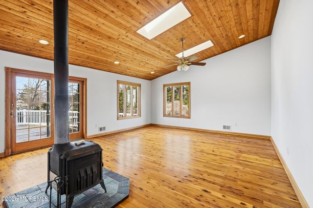 111 Harbor Green Circle, Lincroft, NJ 07738