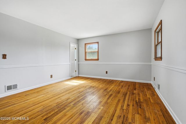 111 Harbor Green Circle, Lincroft, NJ 07738