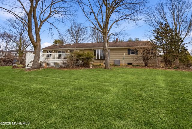 111 Harbor Green Circle, Lincroft, NJ 07738