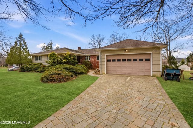 111 Harbor Green Circle, Lincroft, NJ 07738