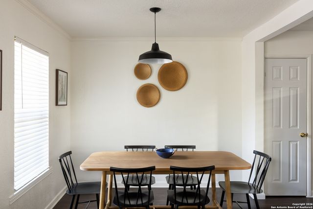 434 Pinewood Ln, San Antonio, TX 78216