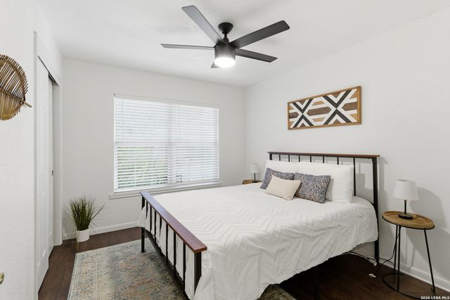 434 Pinewood Ln, San Antonio, TX 78216