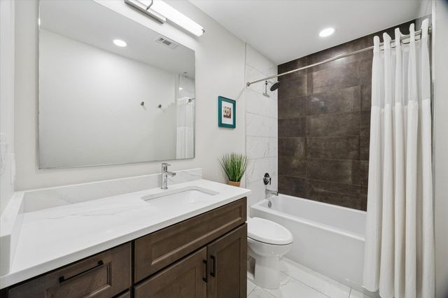 360 Nueces ST 2302, Austin, TX 78701
